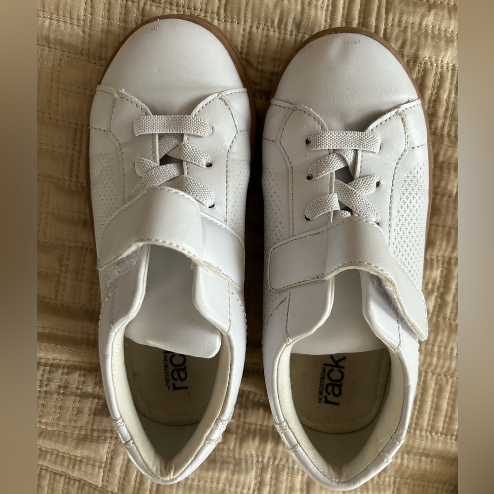 Nordstrom Rack white size 12 toddler shoes